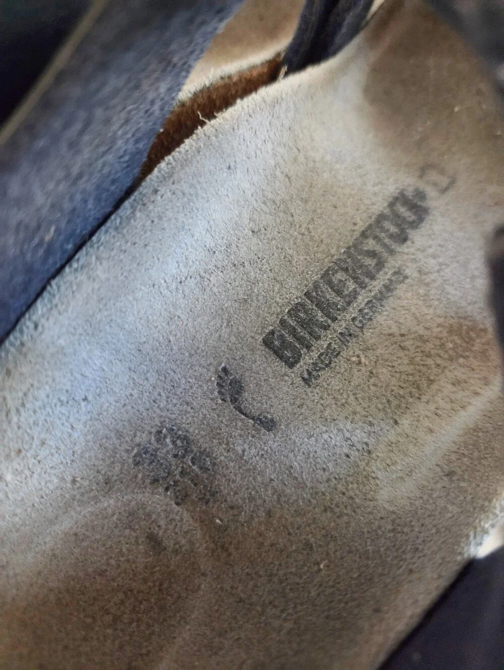 Birkenstock Kids Taurmina Navy Leather Strap Sandals Size 2Y